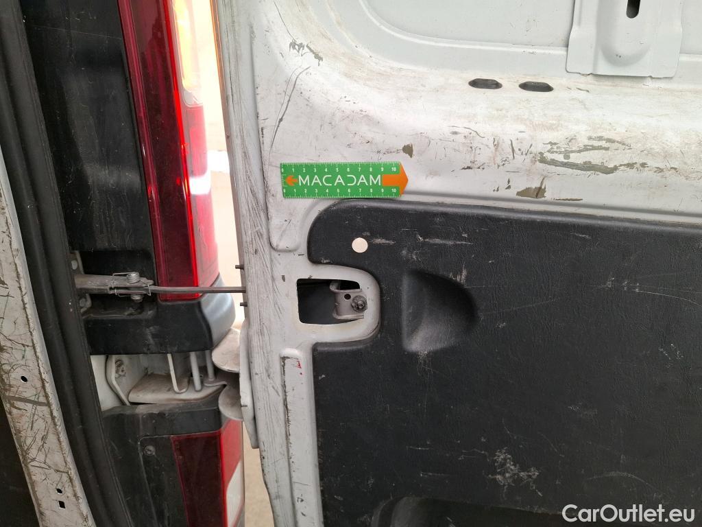  Renault  Trafic  Furgon Grand Confort L1H1 1000 1.6 dCi 120CV BVM6 E6 #84