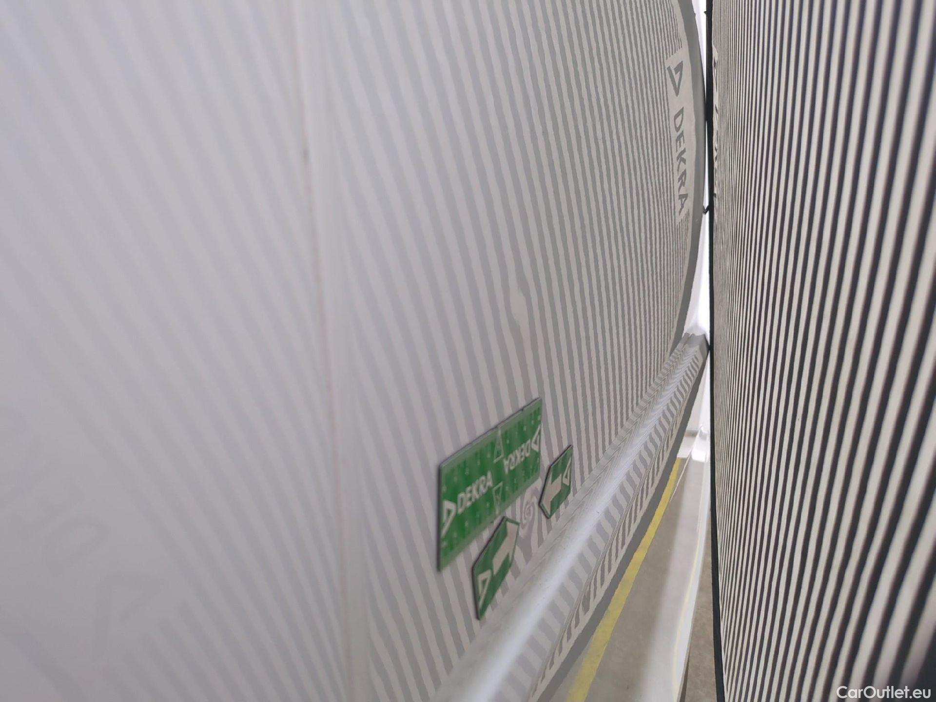  Renault  Trafic RENAULT  VU 4p Fourgon FG GCF L1H1 1000 dCi 95 E6 #41