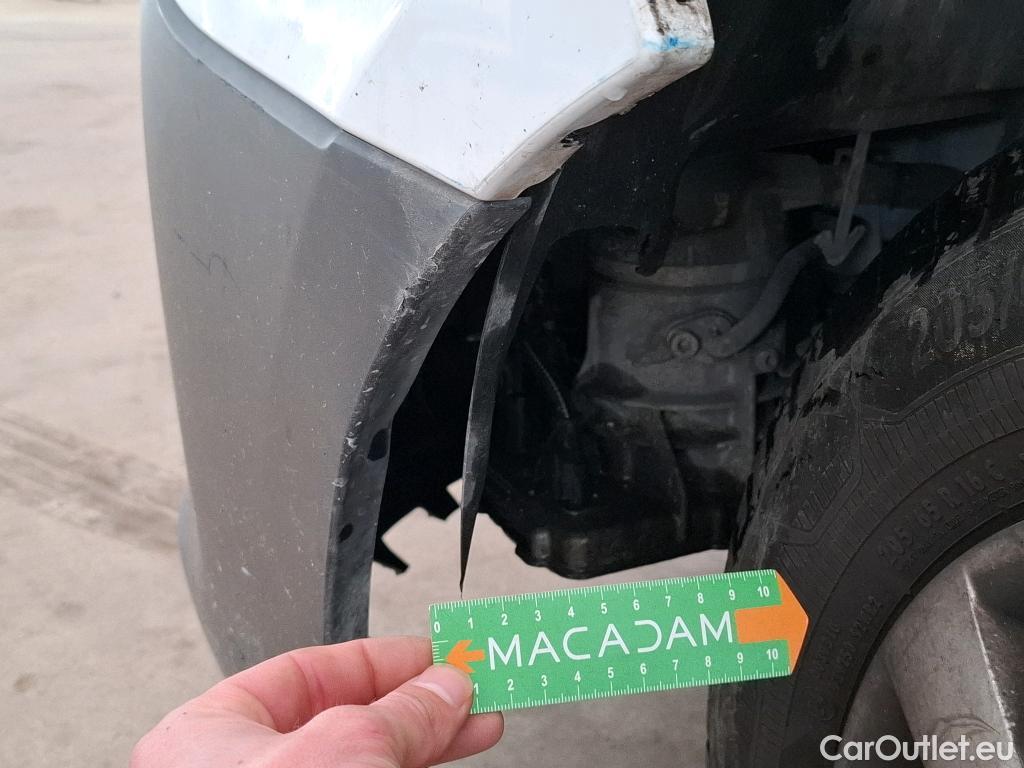  Renault  Trafic  Furgon Grand Confort L1H1 1000 1.6 dCi 120CV BVM6 E6 #68