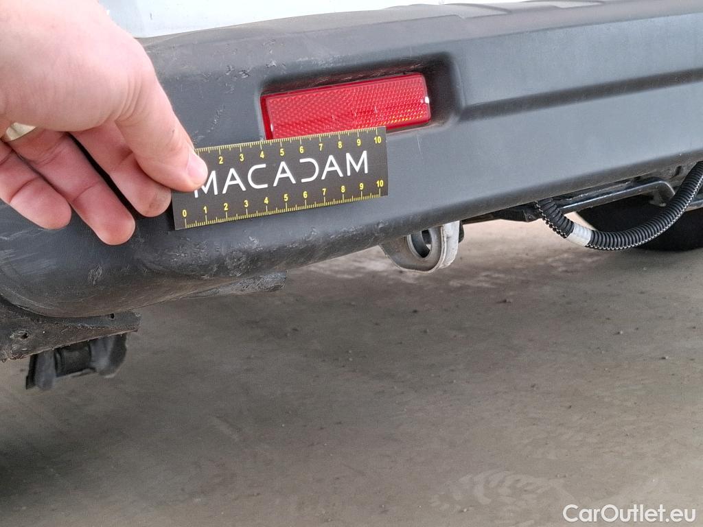  Renault  Trafic  III Fourgon L2H1 3T Confort 2.0 dCi 130CV BVM6 E6d #67