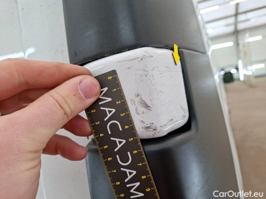  Renault  Trafic  III Fourgon L2H1 3T Confort 2.0 dCi 130CV BVM6 E6d #186