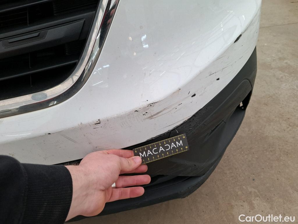  Renault  Trafic  III Fourgon L2H1 3T Confort 2.0 dCi 130CV BVM6 E6d #34