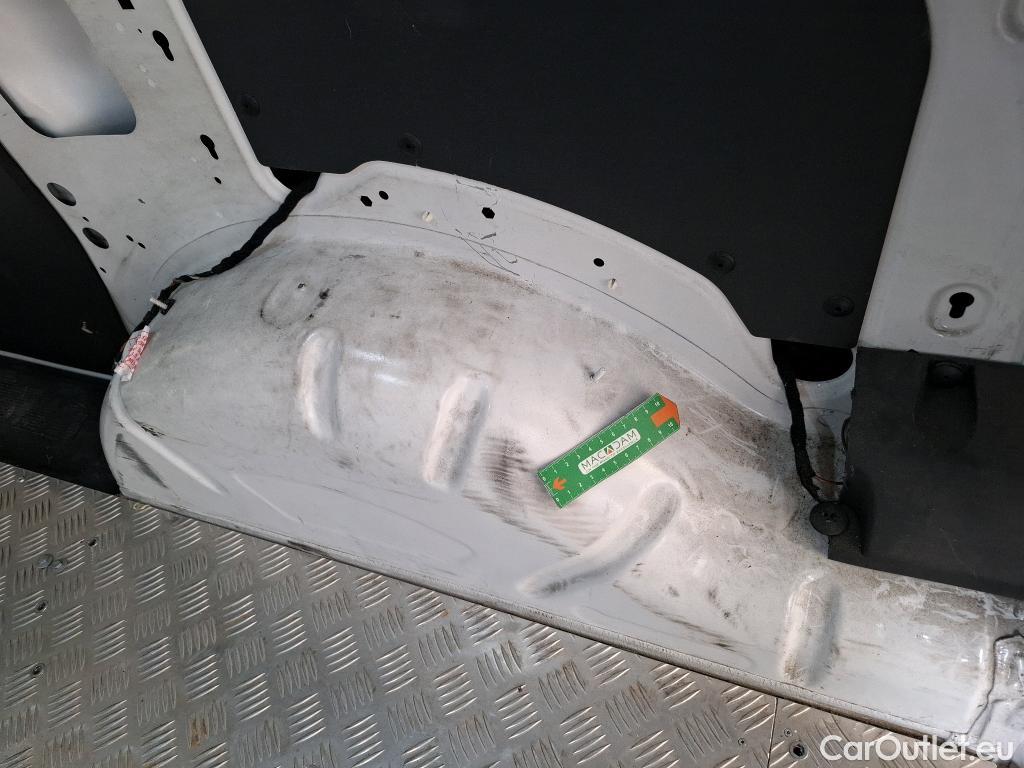  Volkswagen  Caddy VOLKSWAGEN  Cargo / 2020 / 4P / Fourgonnette 2.0 TDI 75ch Business #30