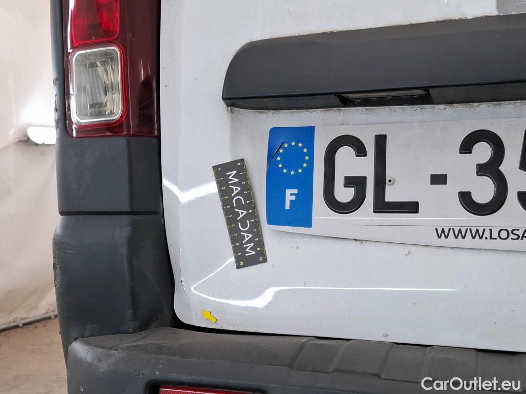  Renault  Trafic  III Fourgon L2H1 3T Confort 2.0 dCi 130CV BVM6 E6d #52