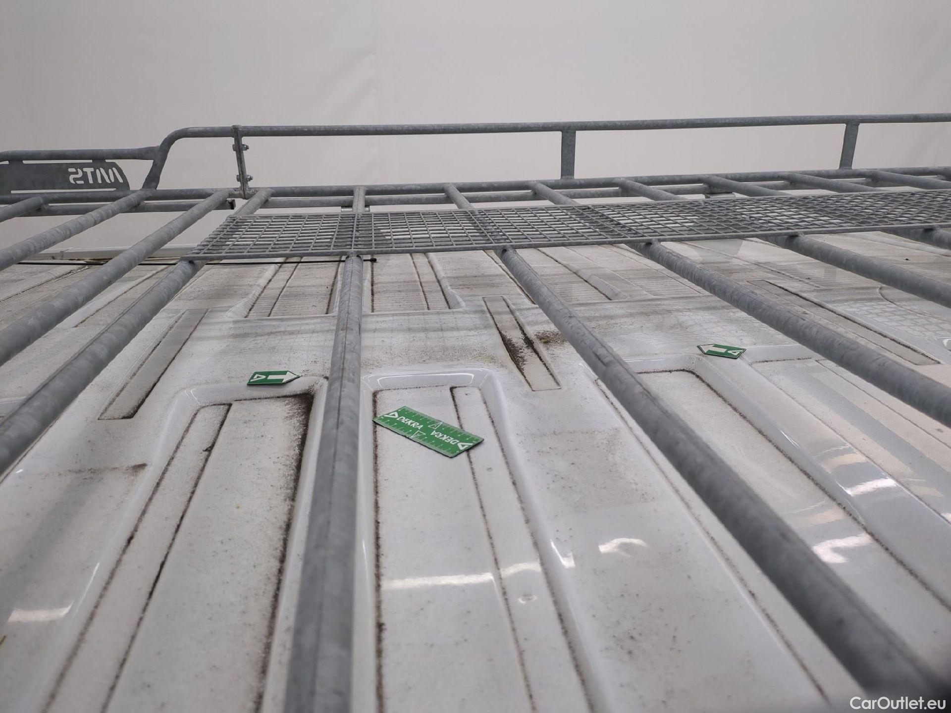  Renault  Trafic RENAULT  VU 4p Fourgon FG GCF L1H1 1000 dCi 95 E6 #30