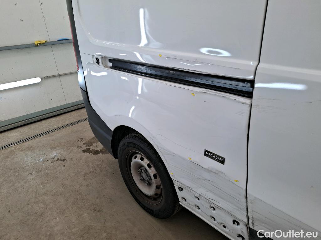  Renault  Trafic  III Fourgon L2H1 3T Confort 2.0 dCi 130CV BVM6 E6d #14