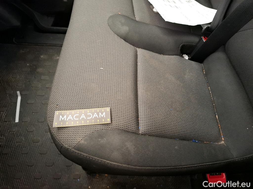  Renault  Trafic  III Fourgon L2H1 3T Confort 2.0 dCi 130CV BVM6 E6d #89