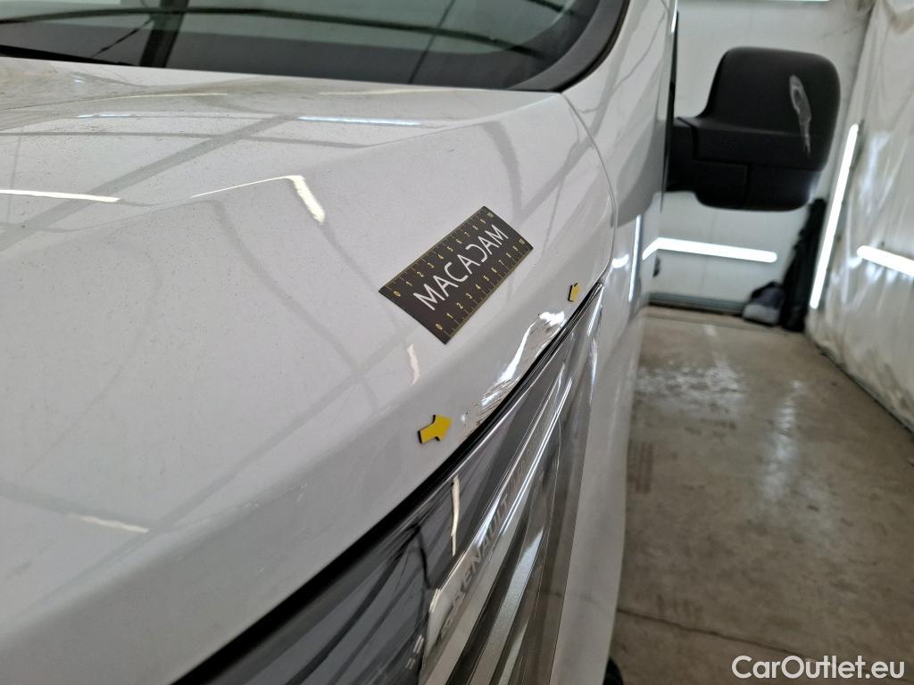  Renault  Trafic  III Fourgon L2H1 3T Confort 2.0 dCi 130CV BVM6 E6d #70