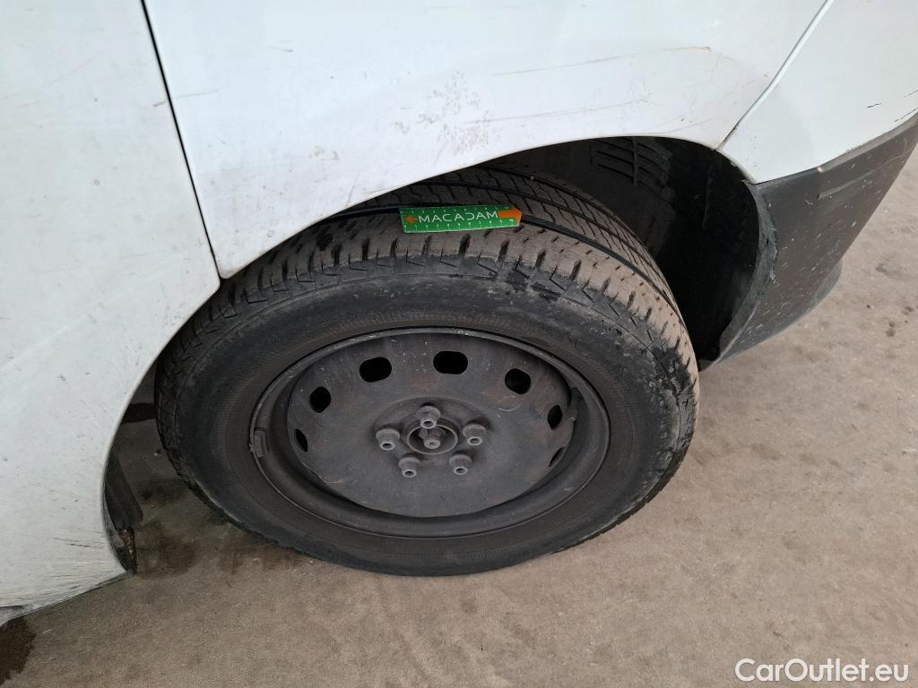  Renault  Trafic  Furgon Grand Confort L1H1 1000 1.6 dCi 120CV BVM6 E6 #77