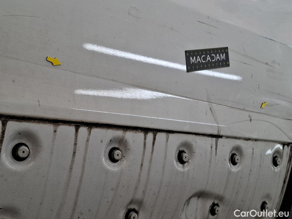  Renault  Trafic  III Fourgon L2H1 3T Confort 2.0 dCi 130CV BVM6 E6d #22