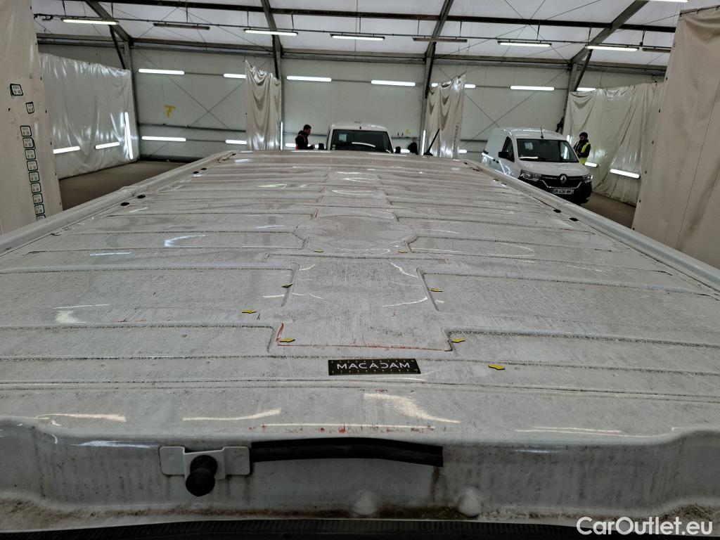  Renault  Trafic  III Fourgon L2H1 3T Confort 2.0 dCi 130CV BVM6 E6d #1