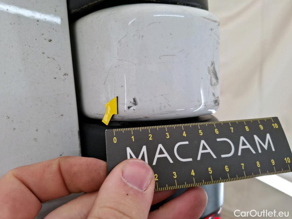  Renault  Trafic  III Fourgon L2H1 3T Confort 2.0 dCi 130CV BVM6 E6d #184