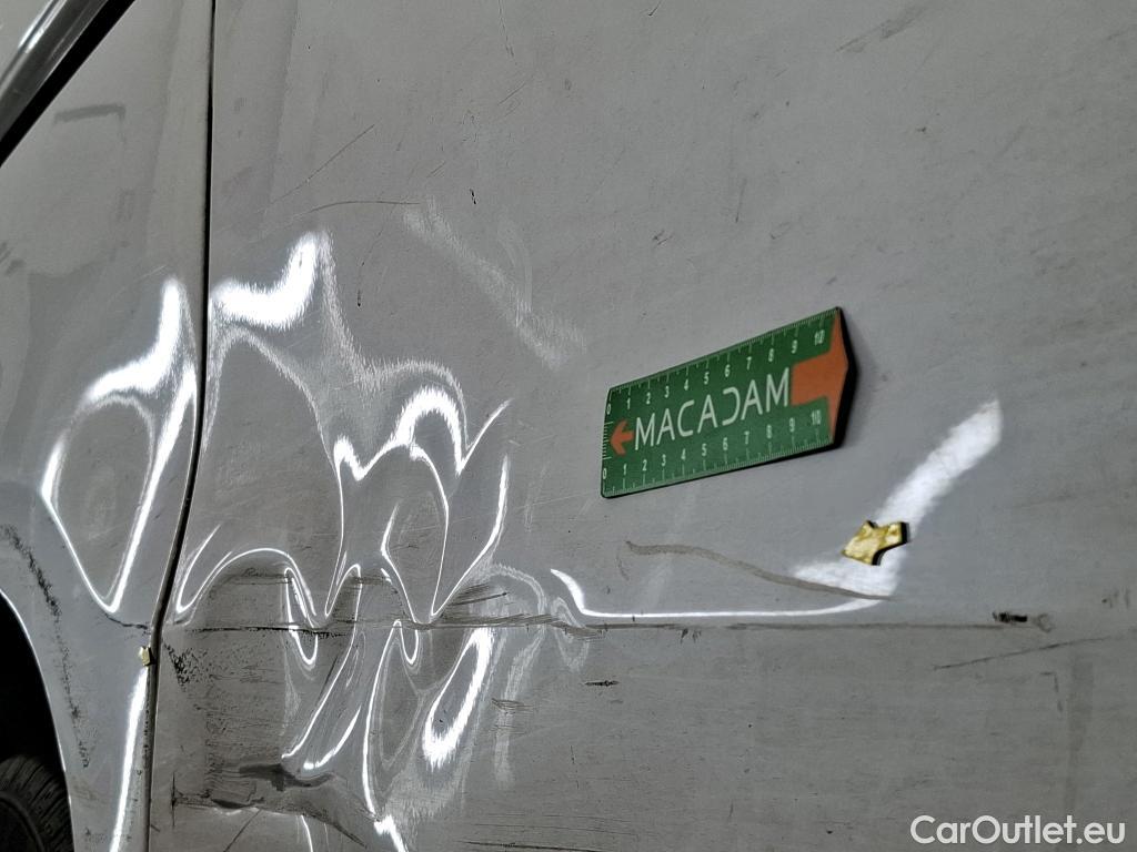  Renault  Trafic  Furgon Grand Confort L1H1 1000 1.6 dCi 120CV BVM6 E6 #21