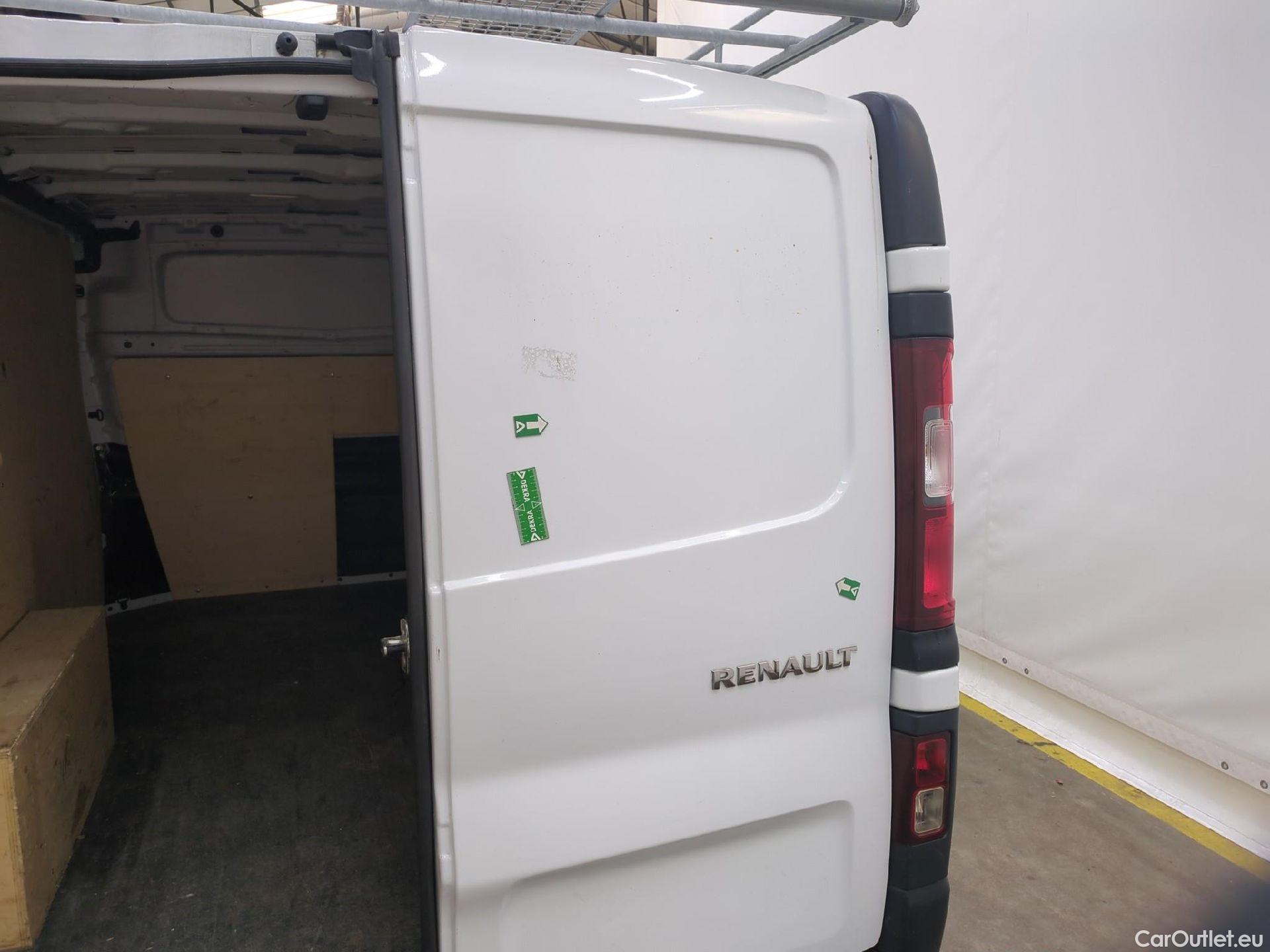  Renault  Trafic RENAULT  VU 4p Fourgon FG GCF L1H1 1000 dCi 95 E6 #52