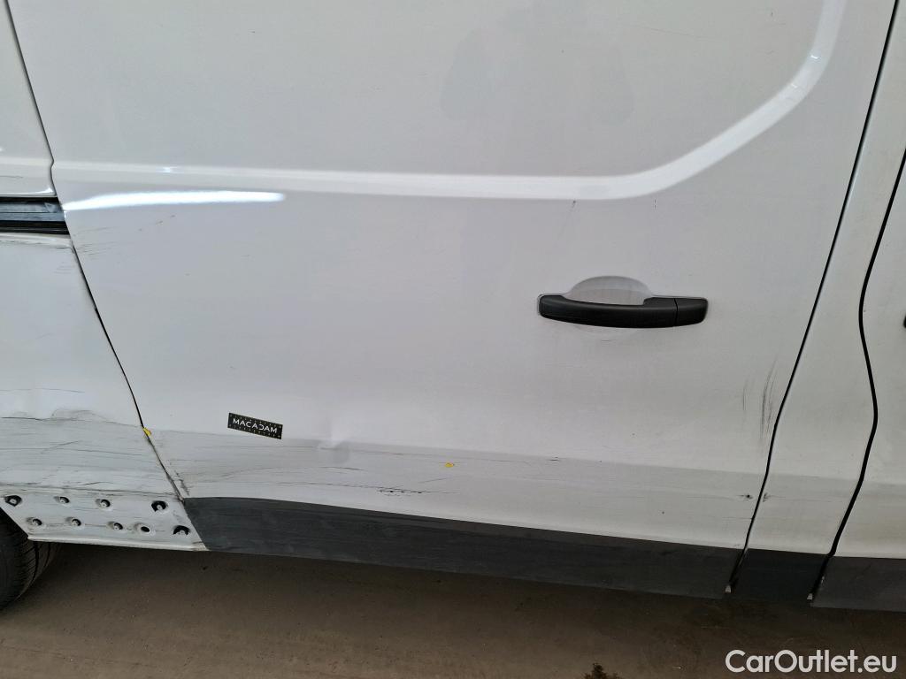  Renault  Trafic  III Fourgon L2H1 3T Confort 2.0 dCi 130CV BVM6 E6d #37