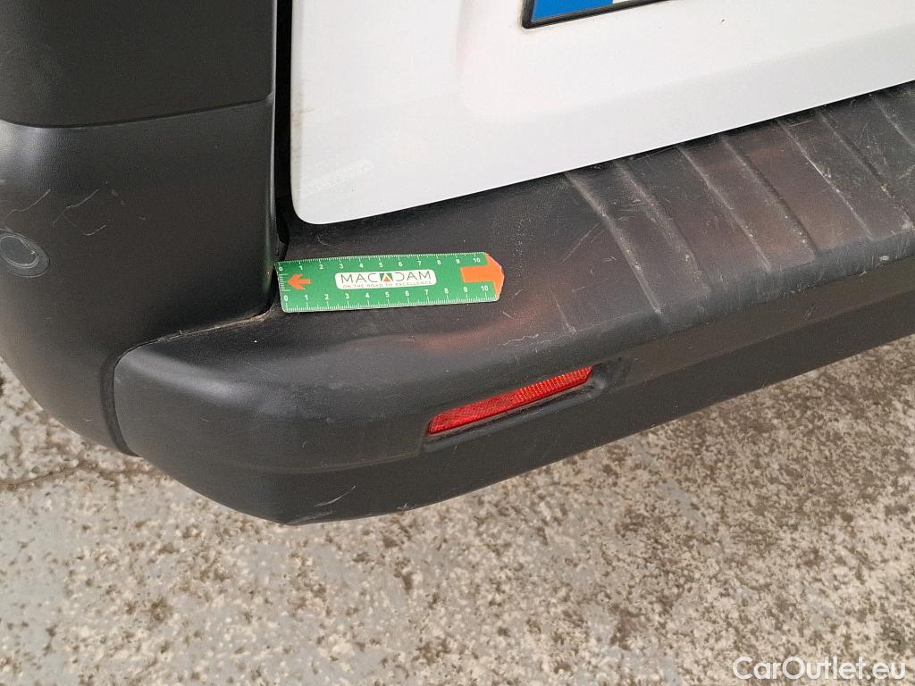  Renault  Trafic  III Fourgon L2H1 3T Grand Confort 2.0 dCi 130CV BVM6 E6d #16