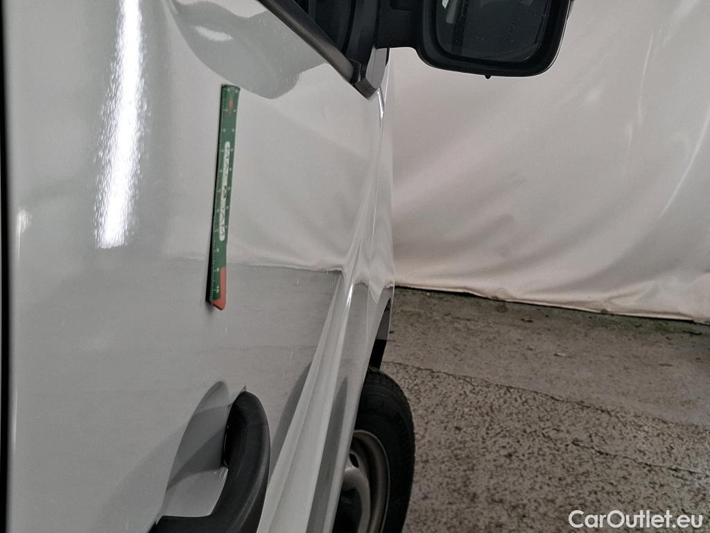  Renault  Trafic  Fourgon L2H1 3T Grand Confort 2.0 dCi 130CV BVM6 E6d #11