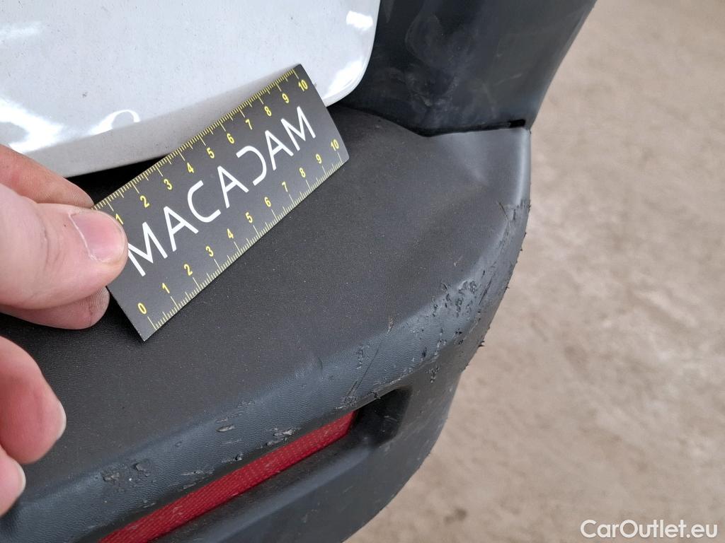  Renault  Trafic  III Fourgon L2H1 3T Confort 2.0 dCi 130CV BVM6 E6d #68