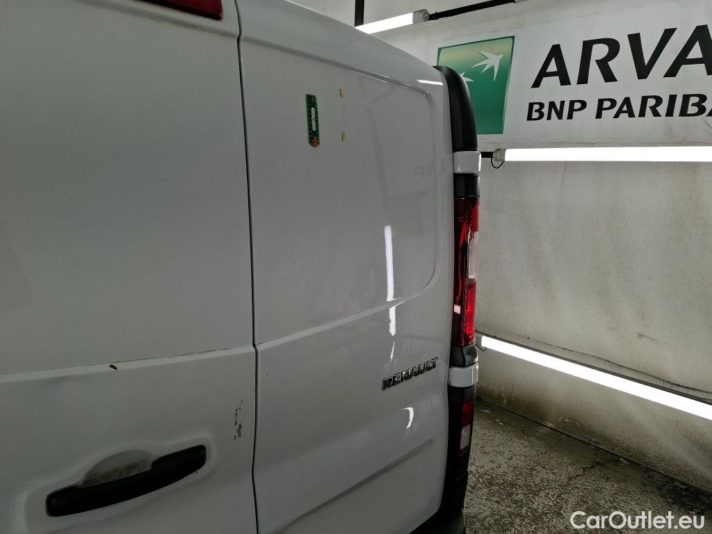  Renault  Trafic  III Fourgon L2H1 3T Grand Confort 2.0 dCi 130CV BVM6 E6d #29