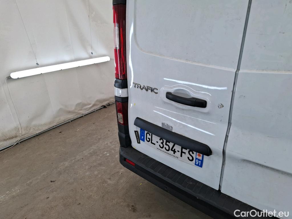  Renault  Trafic  III Fourgon L2H1 3T Confort 2.0 dCi 130CV BVM6 E6d #50