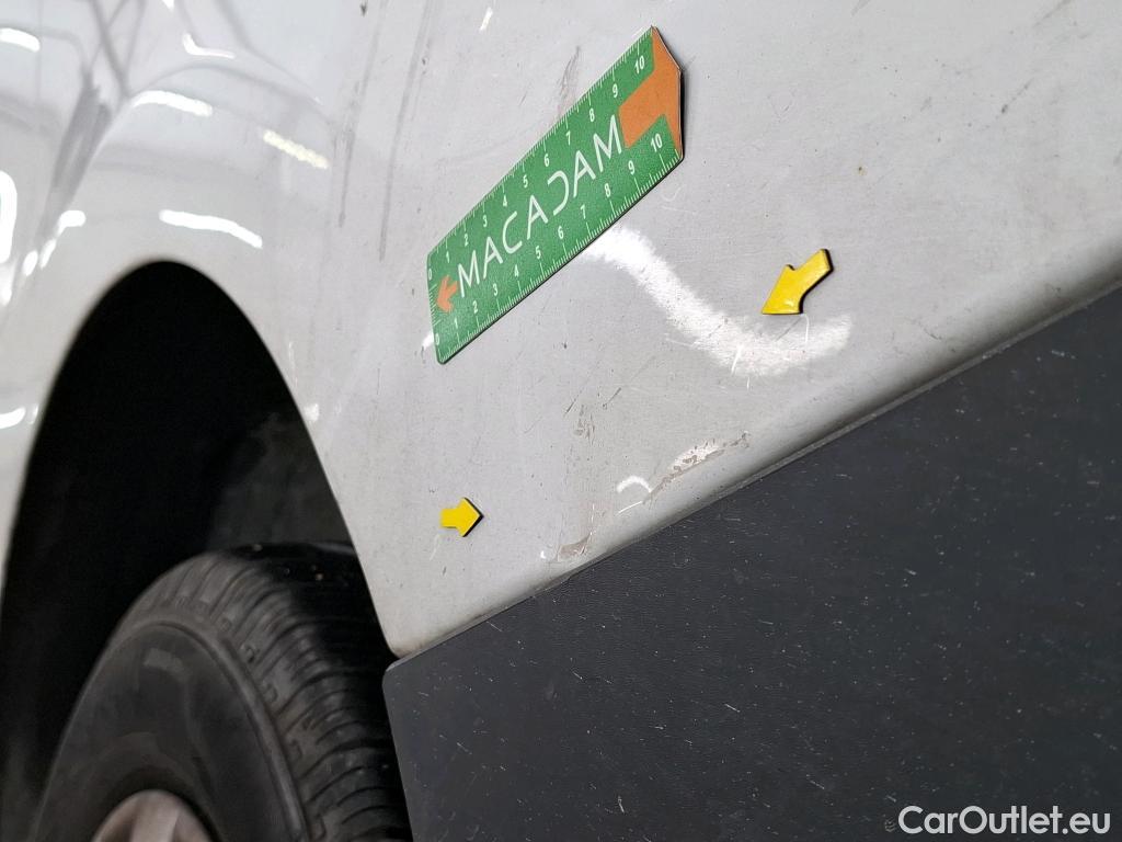  Renault  Trafic  Furgon Grand Confort L1H1 1000 1.6 dCi 120CV BVM6 E6 #32