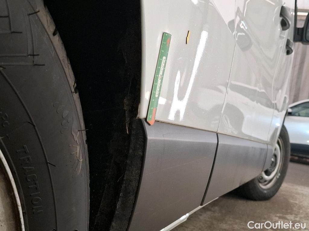  Renault  Trafic  III Fourgon L2H1 3T Grand Confort 2.0 dCi 130CV BVM6 E6d #6