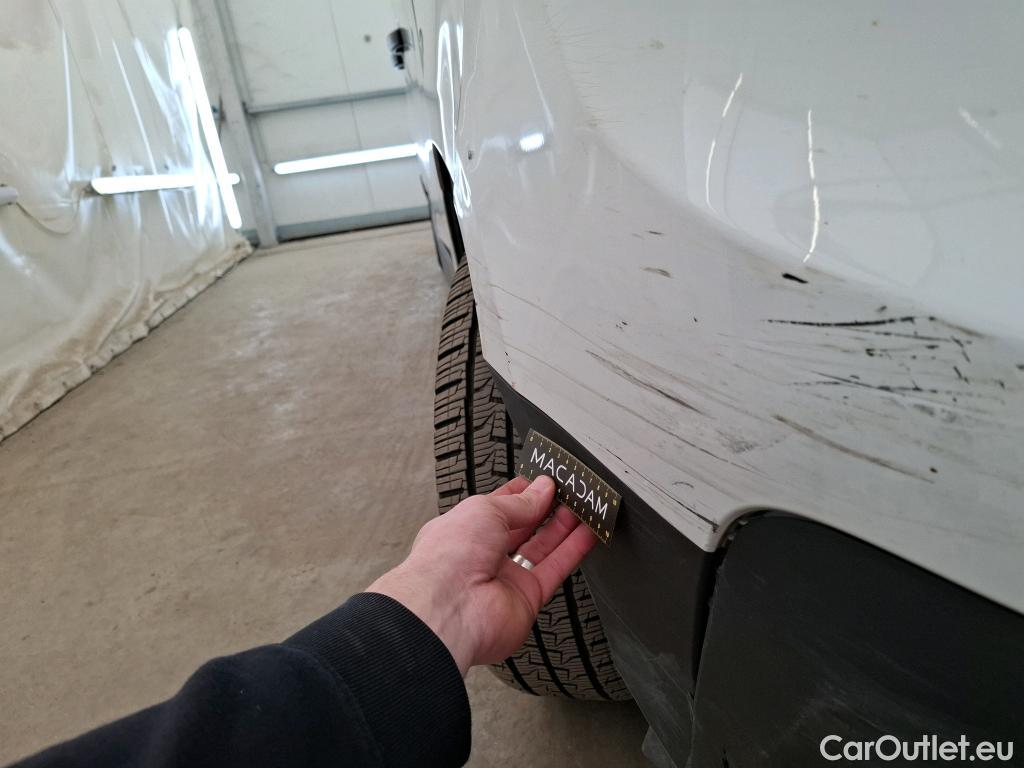  Renault  Trafic  III Fourgon L2H1 3T Confort 2.0 dCi 130CV BVM6 E6d #32