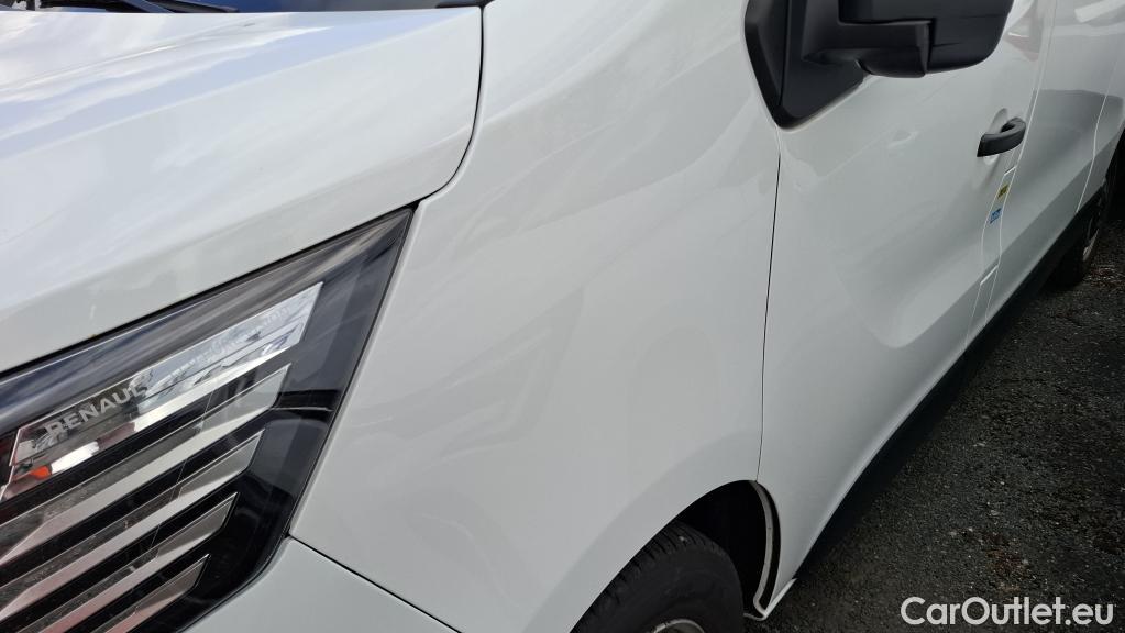  Renault  Trafic  Fourgon L2H1 3T Grand Confort 2.0 dCi 130CV BVM6 E6d #17