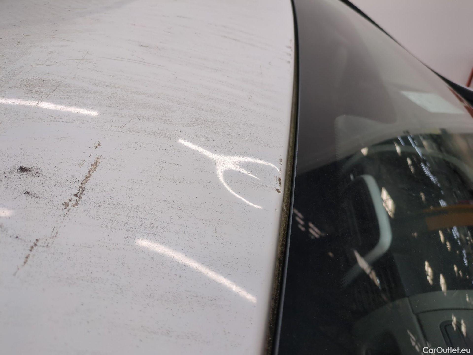  Renault  Trafic RENAULT  VU 4p Fourgon FG GCF L1H1 1000 dCi 95 E6 #18