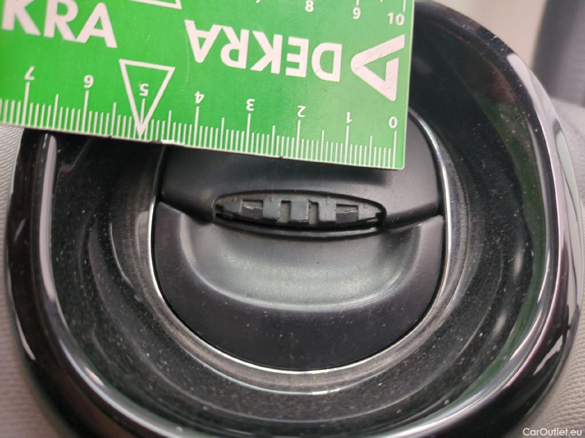  Renault  Trafic RENAULT  VU 4p Fourgon FG GCF L1H1 1000 dCi 95 E6 #1