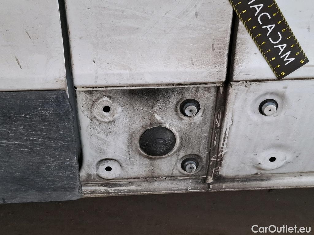  Renault  Trafic  III Fourgon L2H1 3T Confort 2.0 dCi 130CV BVM6 E6d #157