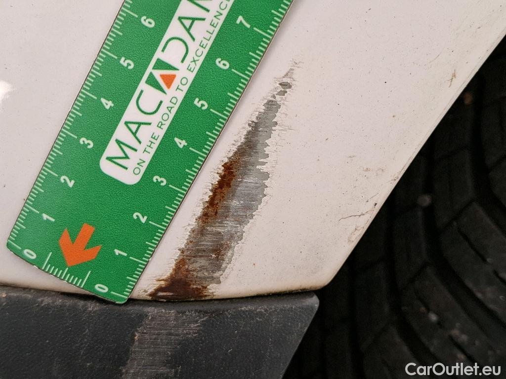  Volkswagen  Caddy  Fourgon/Break Van 1.6 TDI 75CV BVM5 E5 #2