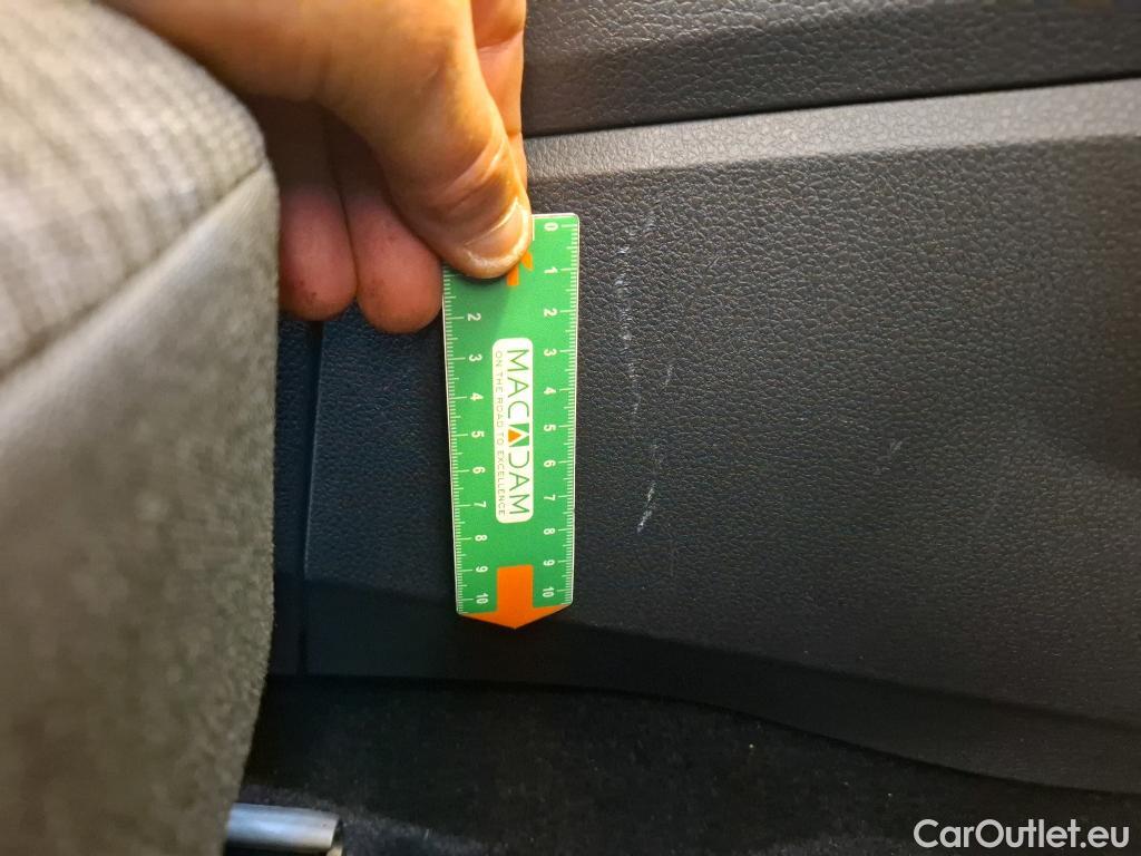  Volkswagen  Caddy VOLKSWAGEN  Cargo / 2020 / 4P / Fourgonnette 2.0 TDI 75ch Business #19