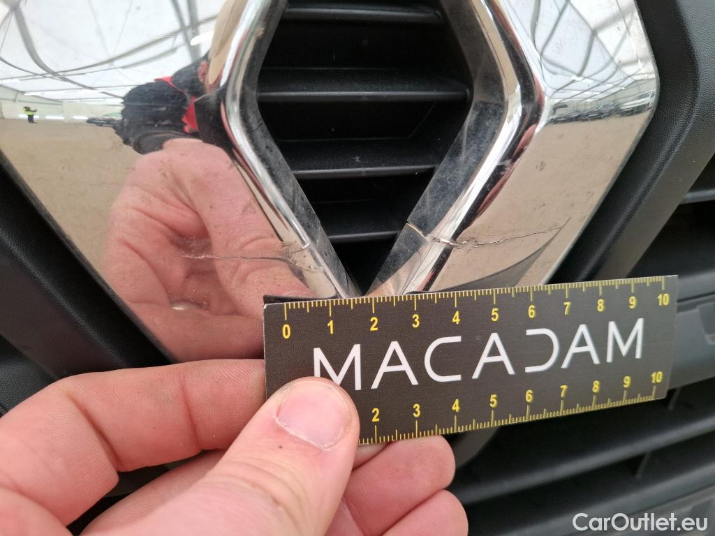  Renault  Trafic  III Fourgon L2H1 3T Confort 2.0 dCi 130CV BVM6 E6d #121