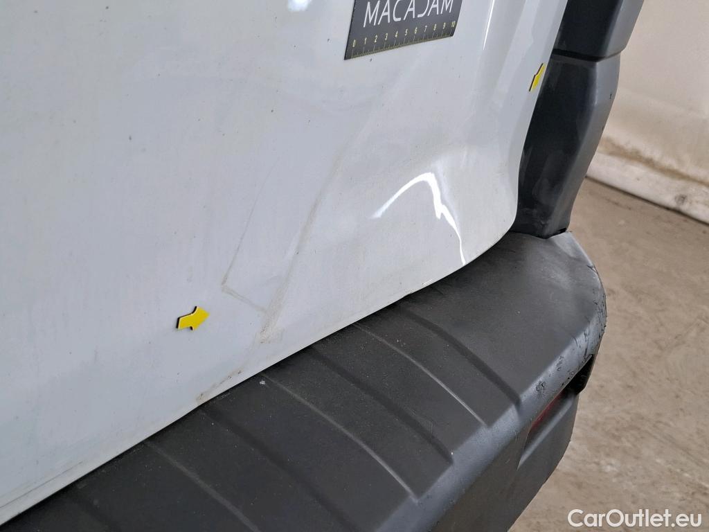  Renault  Trafic  III Fourgon L2H1 3T Confort 2.0 dCi 130CV BVM6 E6d #55