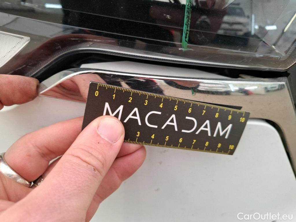  Renault  Trafic  III Fourgon L2H1 3T Confort 2.0 dCi 130CV BVM6 E6d #139