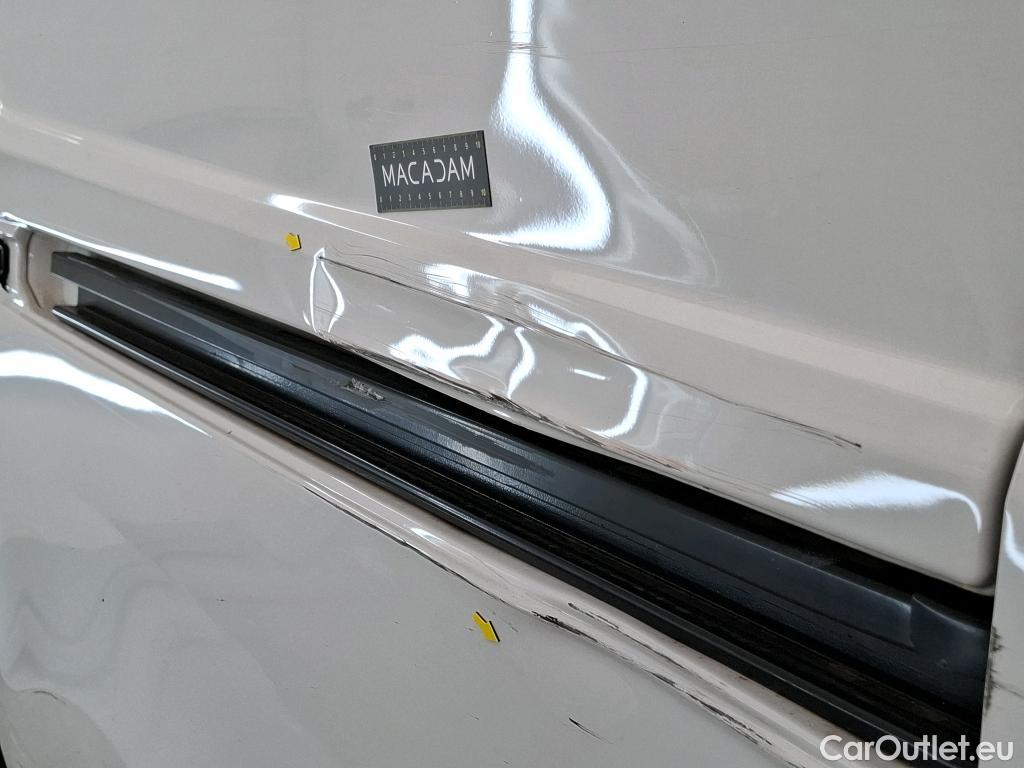  Renault  Trafic  III Fourgon L2H1 3T Confort 2.0 dCi 130CV BVM6 E6d #20