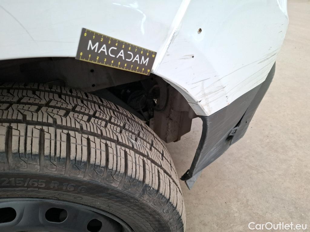  Renault  Trafic  III Fourgon L2H1 3T Confort 2.0 dCi 130CV BVM6 E6d #98