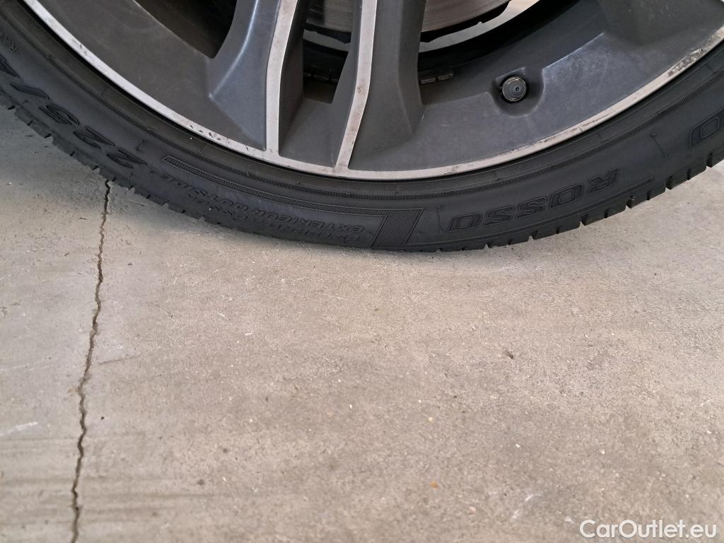  Bmw  Serie 1 Série 1 Berline 120 i Edition Sport 2.0 180CV BVA7 E6d #13