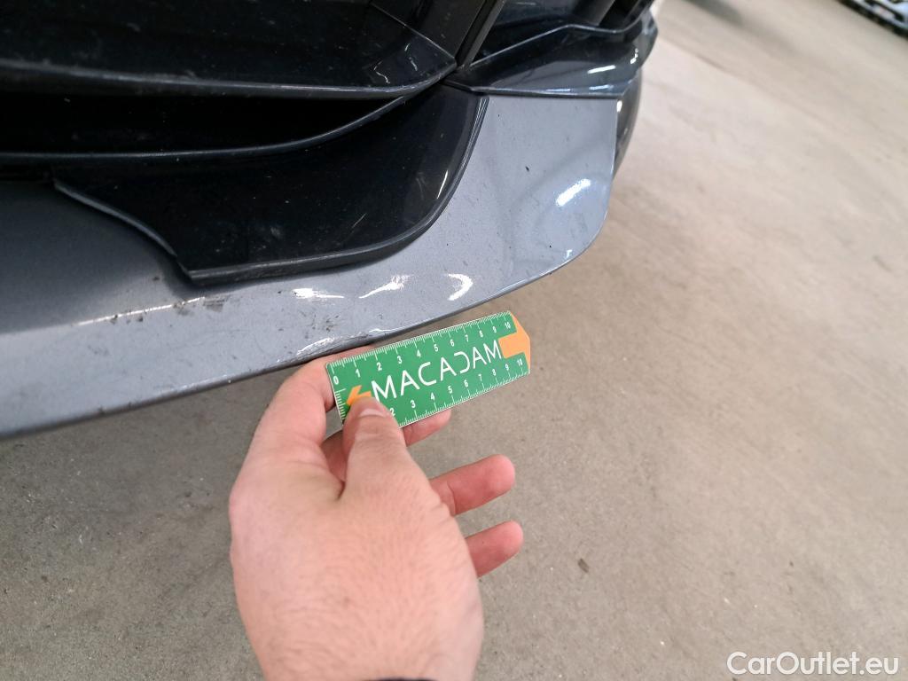  Bmw  Serie 1 Série 1 Berline 120 i Edition Sport 2.0 180CV BVA7 E6d #5