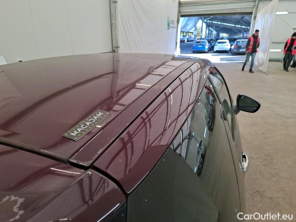  Citroen  DS3 CITROEN  3p Berline Sport Chic THP 150 #61