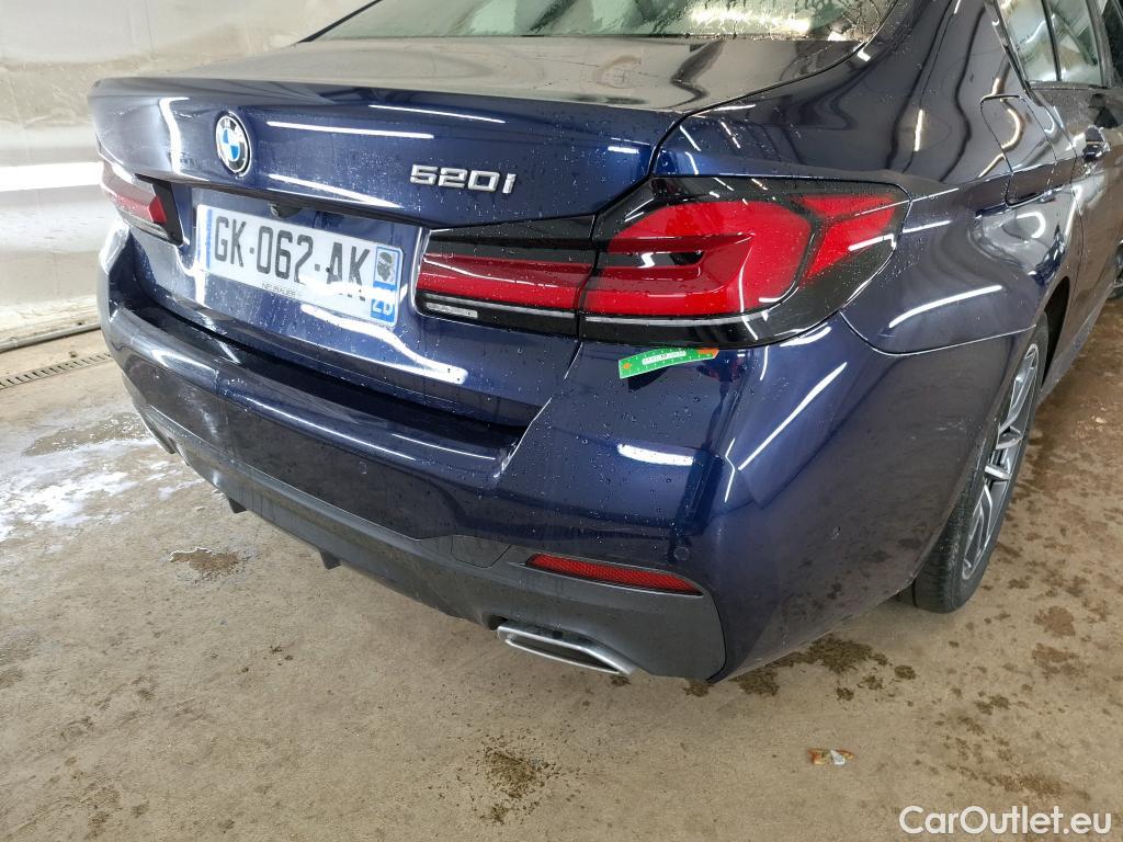  Bmw  Serie 5 BMW Série 5 / 2020 / 4P / Berline 520i 184ch M Sport BVA8 / VO RECONDITIONNE - PHOTOS AVANT RECONDITIONNEMENT #4