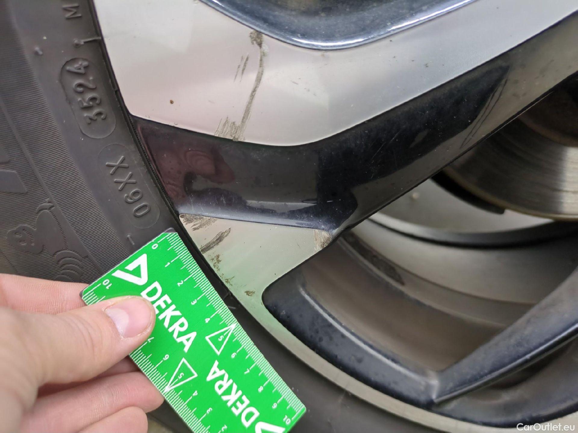  DS  DS7 7 Crossback Business 1.2 PureTech 130CV BVA8 E6d #28