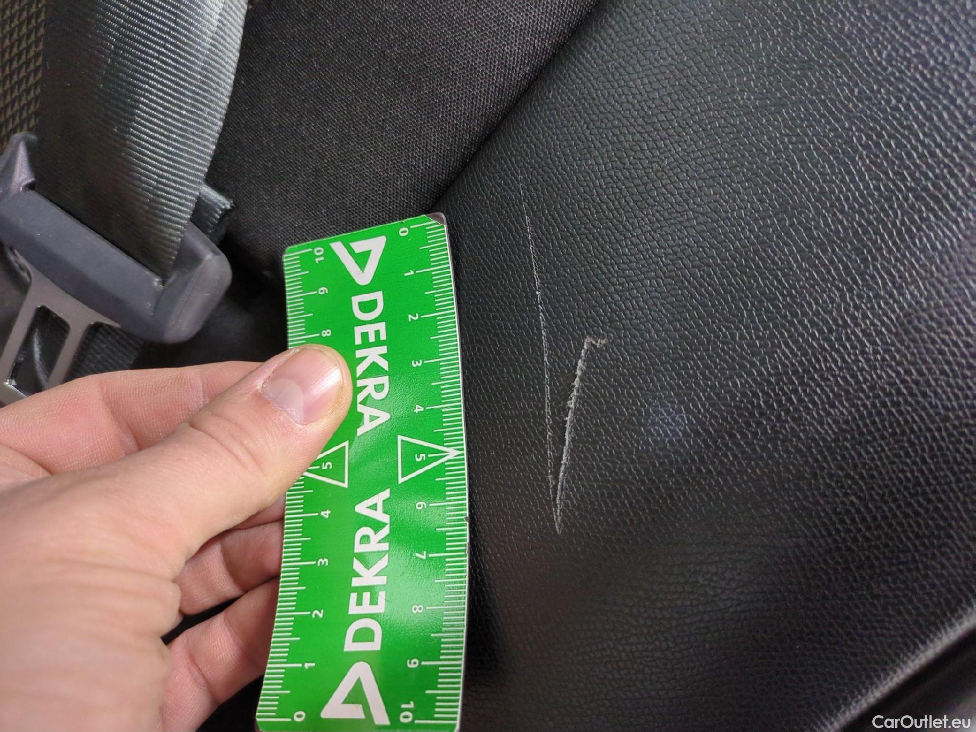  DS  DS7 7 Crossback Business 1.2 PureTech 130CV BVA8 E6d #1