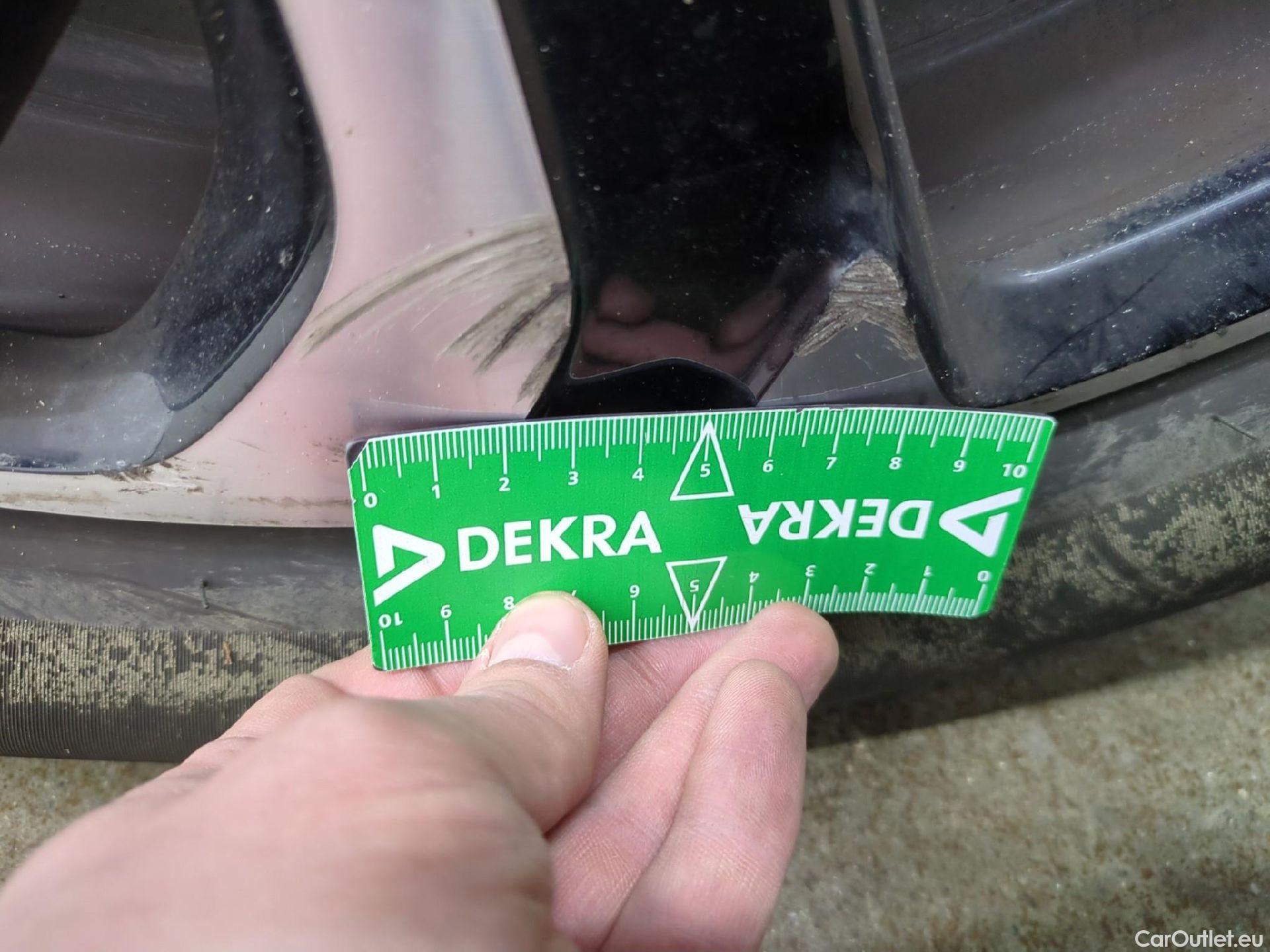  DS  DS7 7 Crossback Business 1.2 PureTech 130CV BVA8 E6d #13