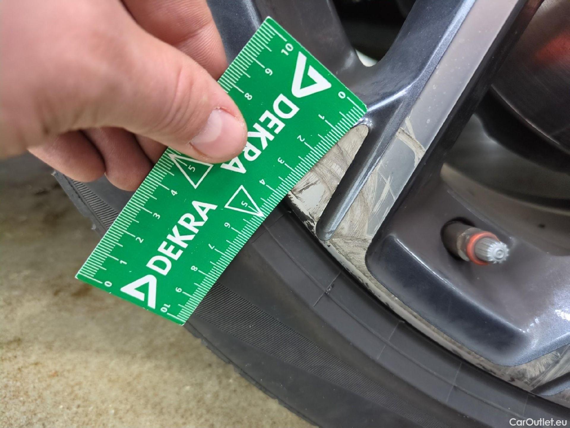  Bmw  X1 BMW  / 2019 / 5P / SUV xDrive25e Business Design BVA6 #11