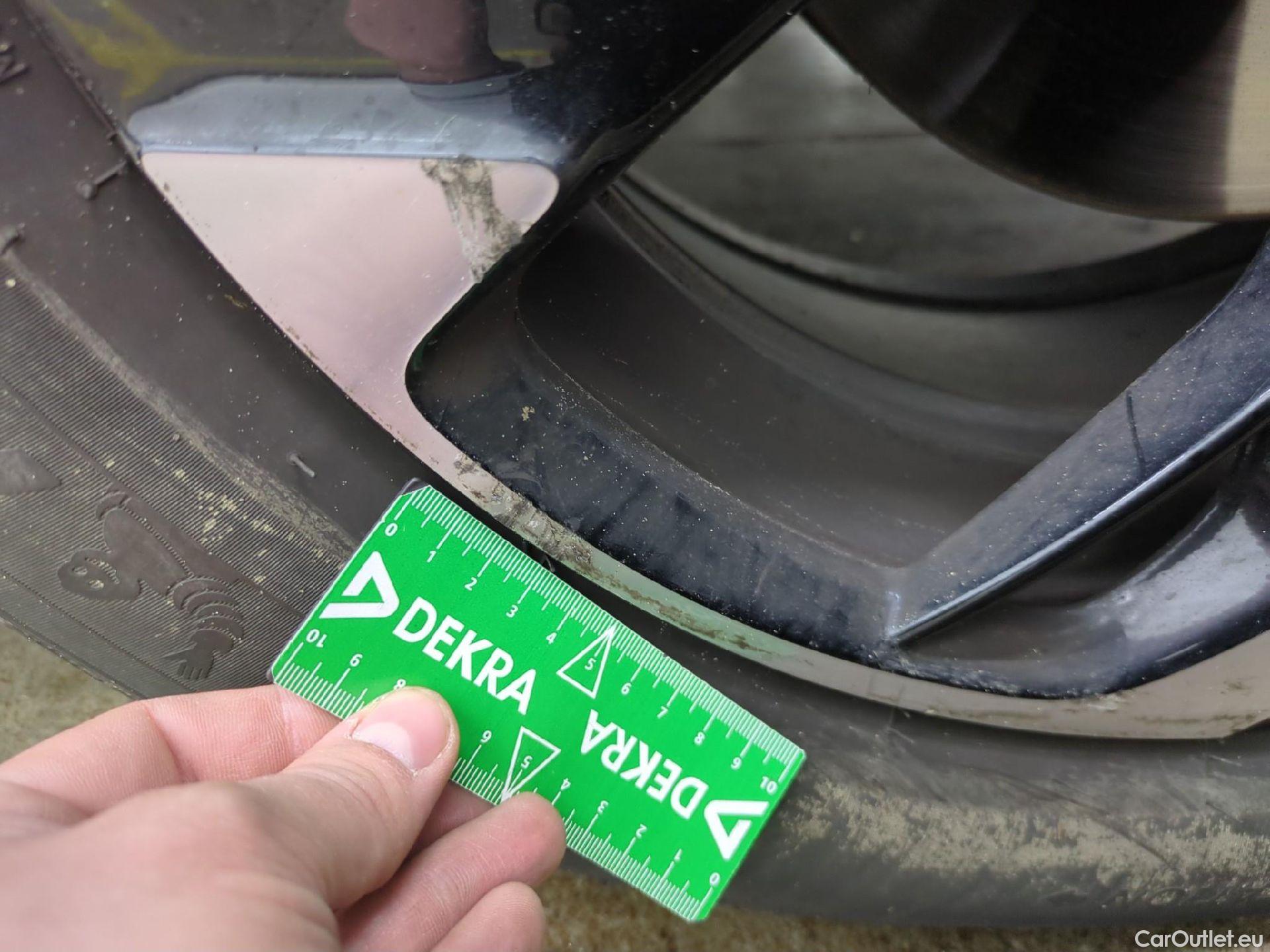  DS  DS7 7 Crossback Business 1.2 PureTech 130CV BVA8 E6d #11