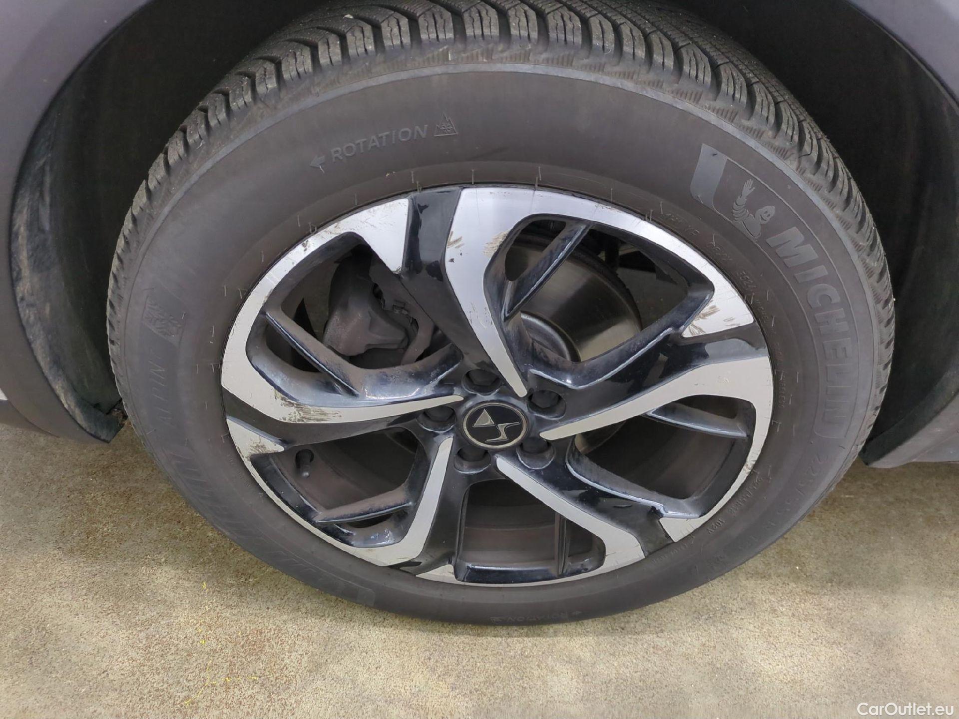  DS  DS7 7 Crossback Business 1.2 PureTech 130CV BVA8 E6d #15