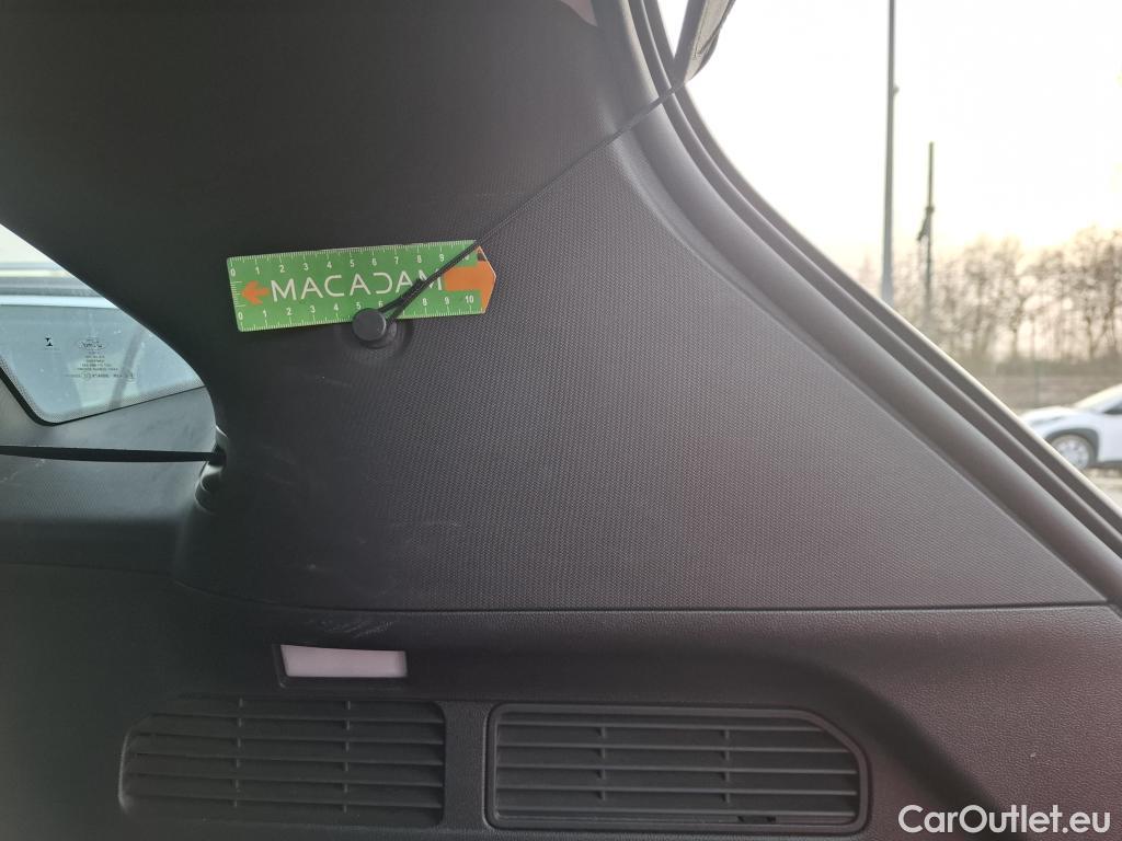  Ford  Kuga  Titanium Hybrid 2.5 190CV BVA6 E6dT #40