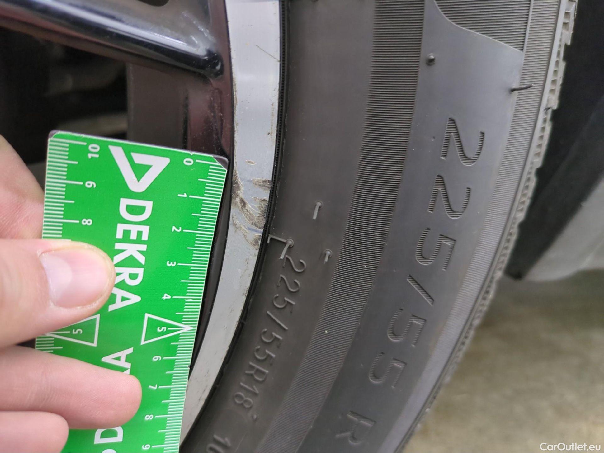  DS  DS7 7 Crossback Business 1.2 PureTech 130CV BVA8 E6d #22